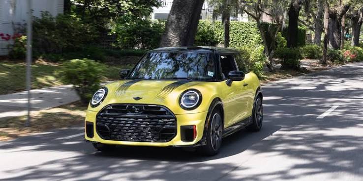 MINI Cooper Convertible 2025