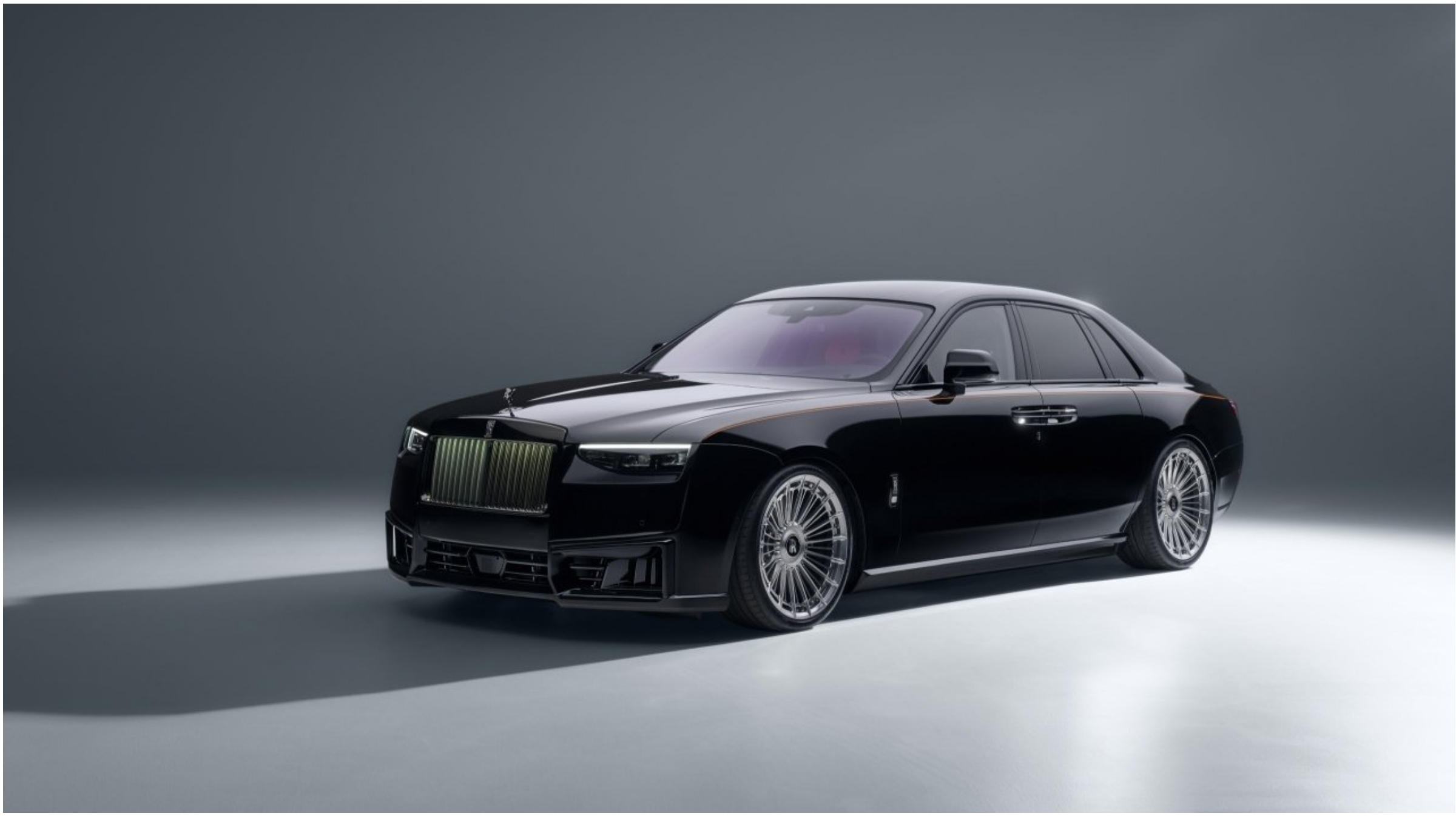 Rolls-Royce Ghost 2025